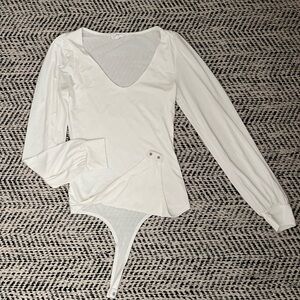 Long-sleeved Bodysuit